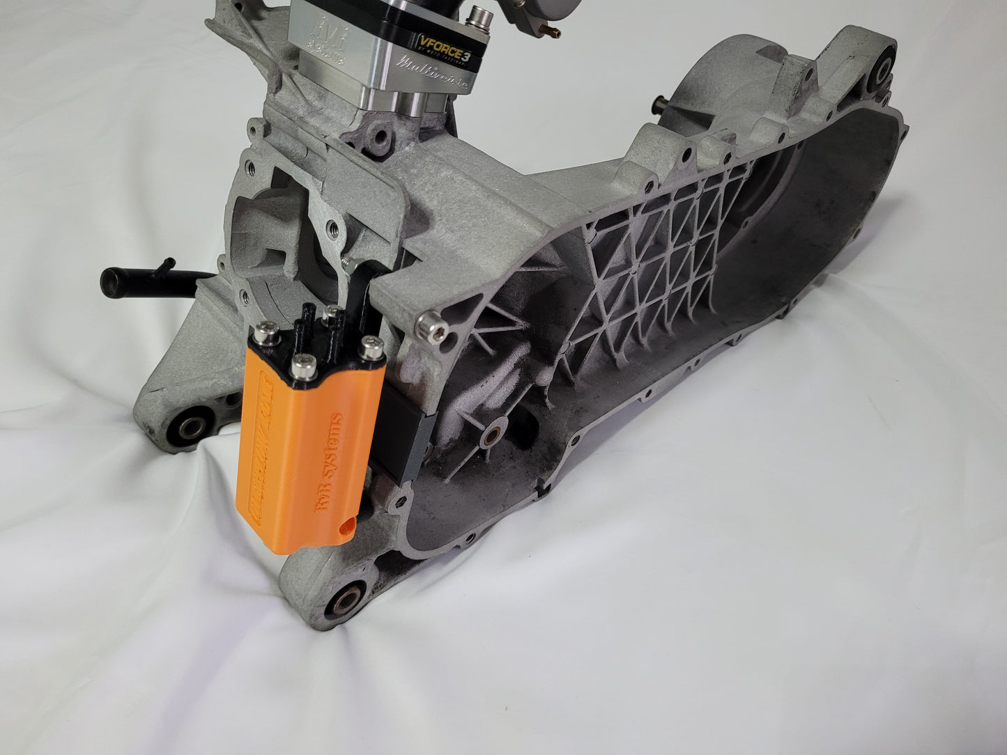 Piaggio Maxi - Multiverse Vergaser Überlaufbehälter