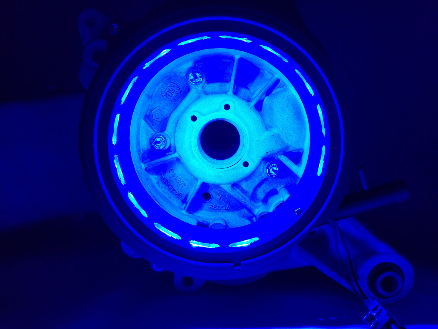 Piaggio - Multiverse - Zündabdeckung - Grundkörper