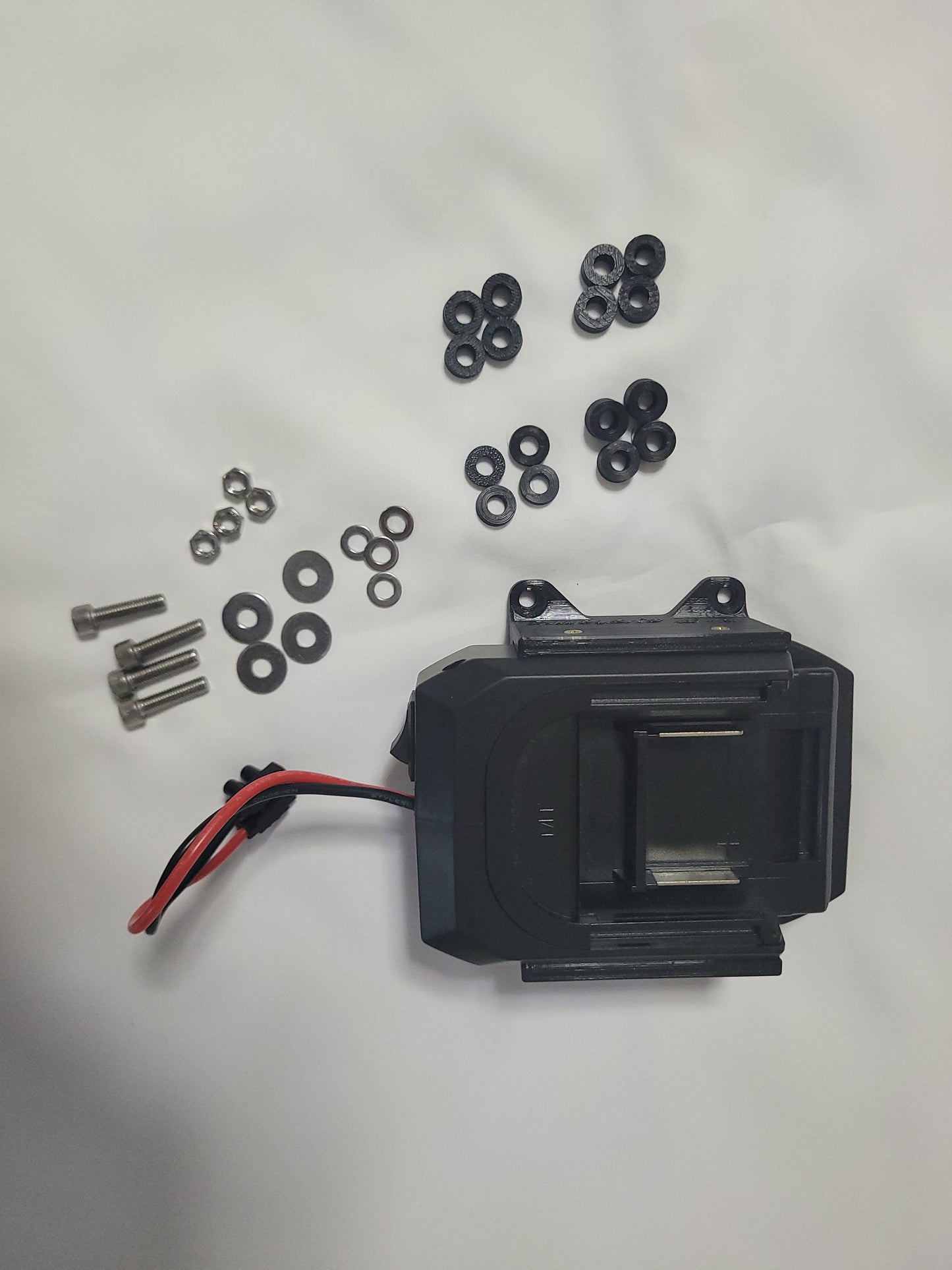 Universal Bosch Akkuadapter 18v auf 12v