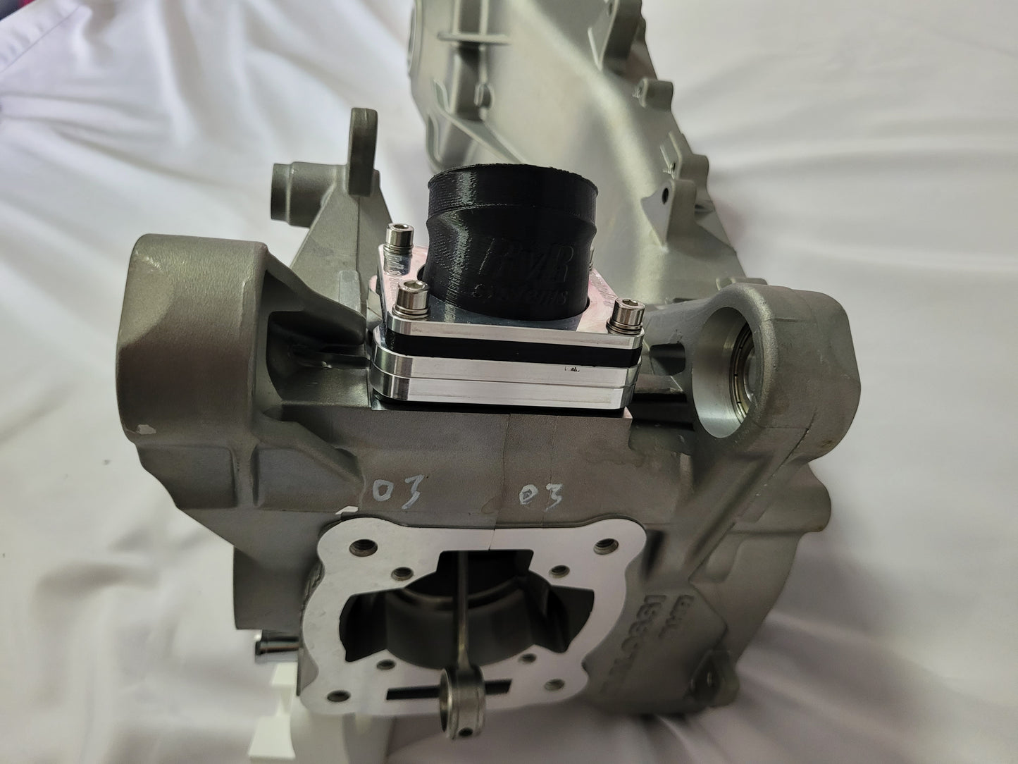 Malossi CONE Aerox - Multiverse - VF4R Spacer