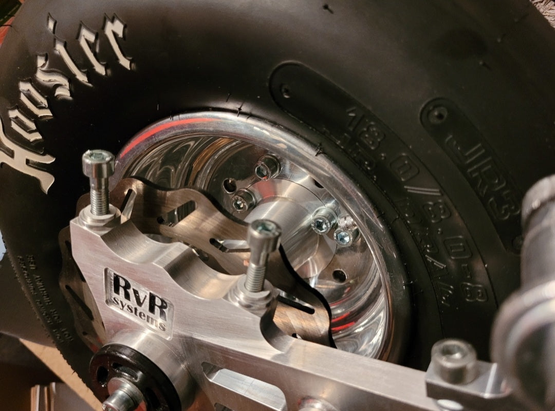 Aerox - TWIN 4K-Torsen mit Hoosier Aufnahme