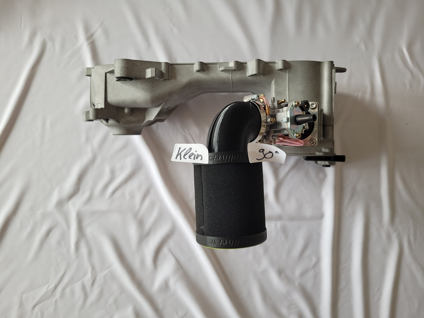 Piaggio - Multiverse - Luftfilter - Grundkörper & Anschluss